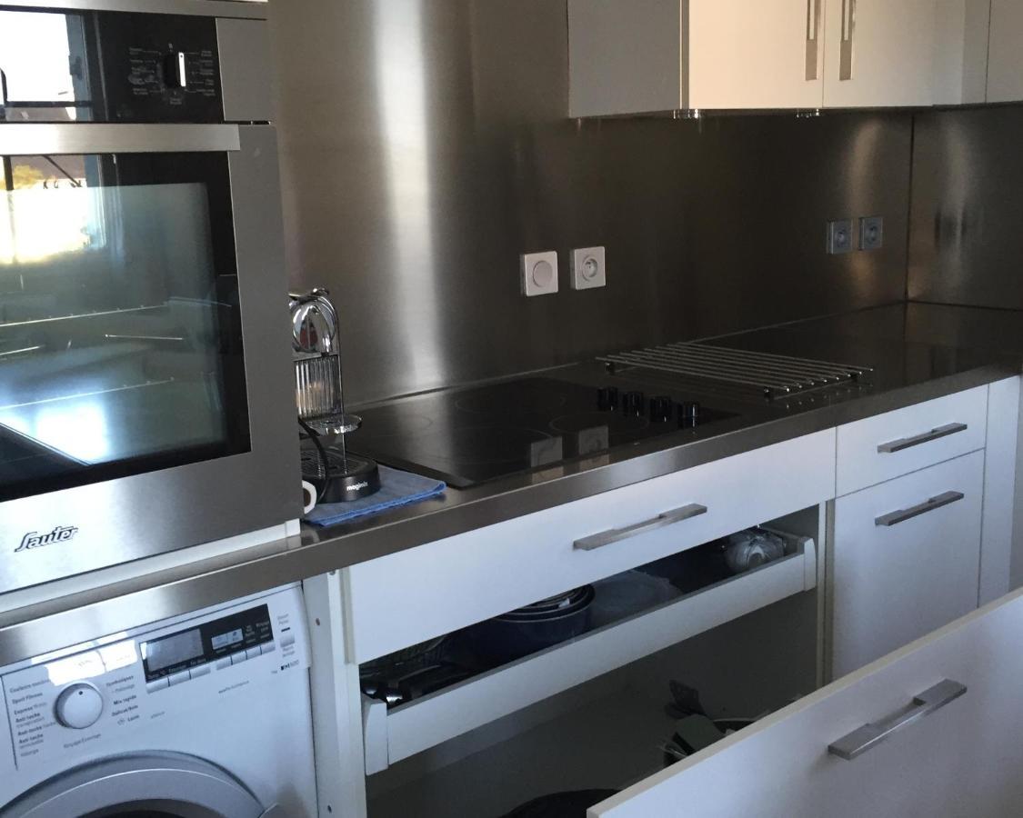 Maison De De 56 M2 Dans Avec Piscine Chauffee Proche Plages * Locmaria