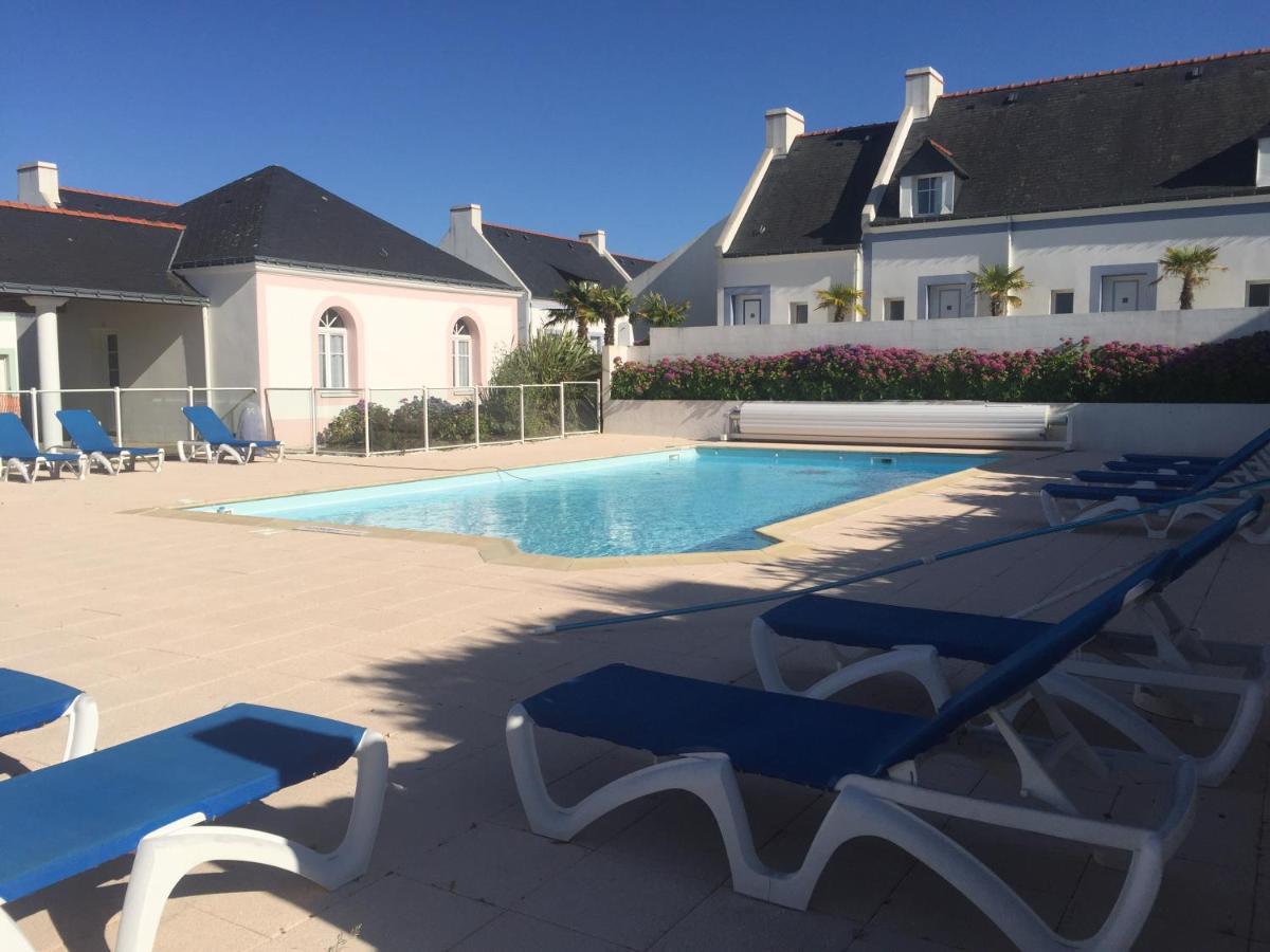 Maison De De 56 M2 Dans Avec Piscine Chauffee Proche Plages